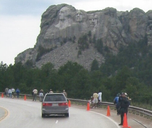 Walking to Mount Rushmore